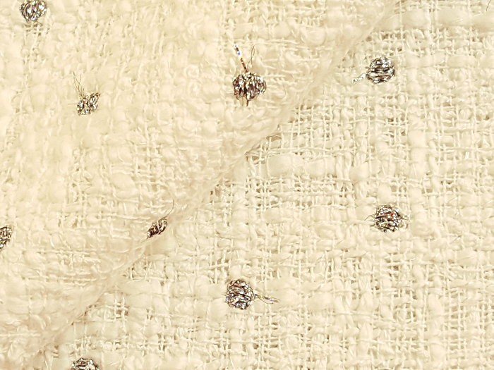 Tissu natté blanc et argent