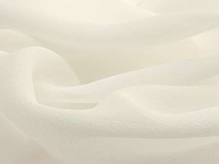 Tissu crêpe georgette blanc soie