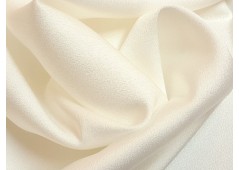 Tissu crêpe satin extensible blanc cassé