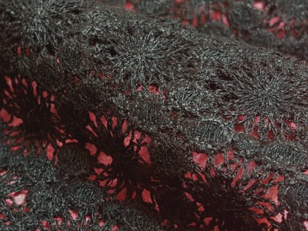 Tissu dentelle macramée noir