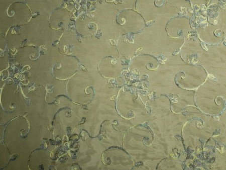 Tissu maille brodée vert kaki