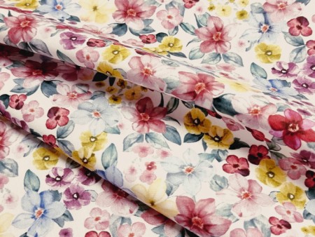 Tissu percale de coton imprimé fleurs bigarreau