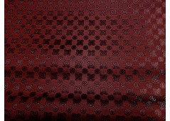 Doublure filigranée rouge