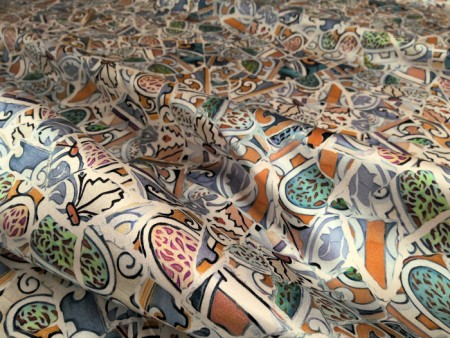 Tissu satin de soie mosaïque gris