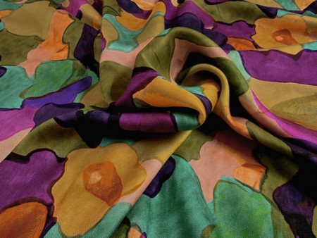Tissu satin de viscose impression d'automne