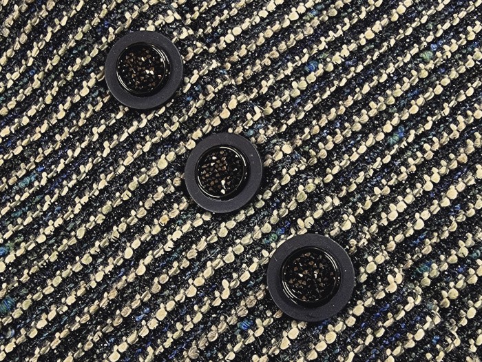 Bouton noir strass