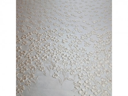 Tissu Haute- Couture brocard aux fleurs perlée