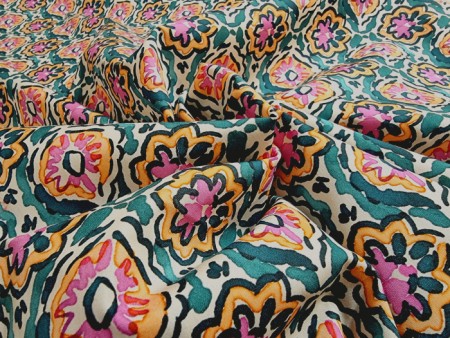 Tissu coton imprimé médaillons