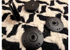 Grand bouton pression noir