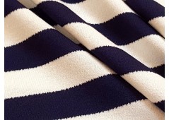 Tissu jersey rayé marine et blanc cassé